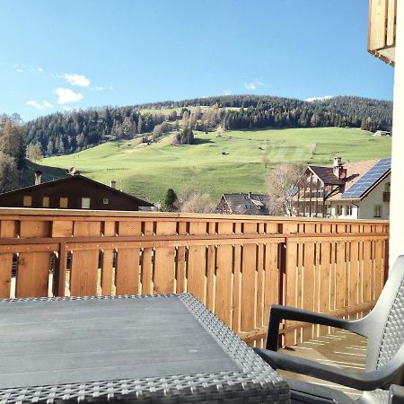 Apartment Burger Toblach Exteriör bild